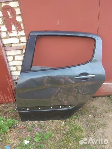 Дверь левая задняя от Пежо 308