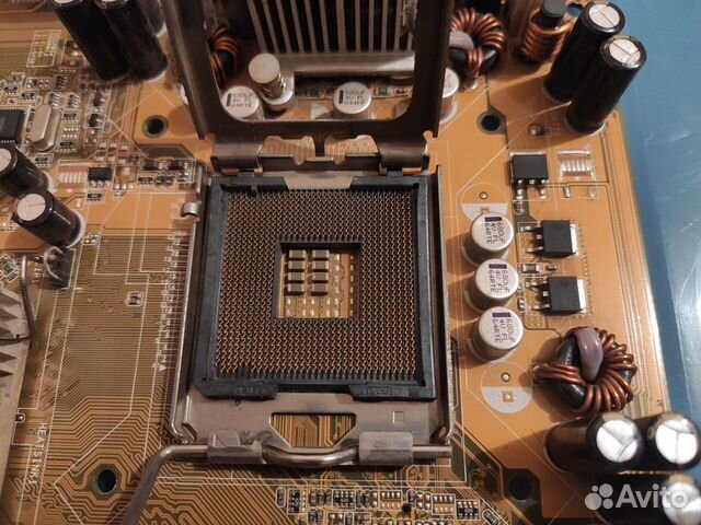 Материнская плата Asus P5LD2 LGA775 Материнская плата Asus P5LD2 LGA775