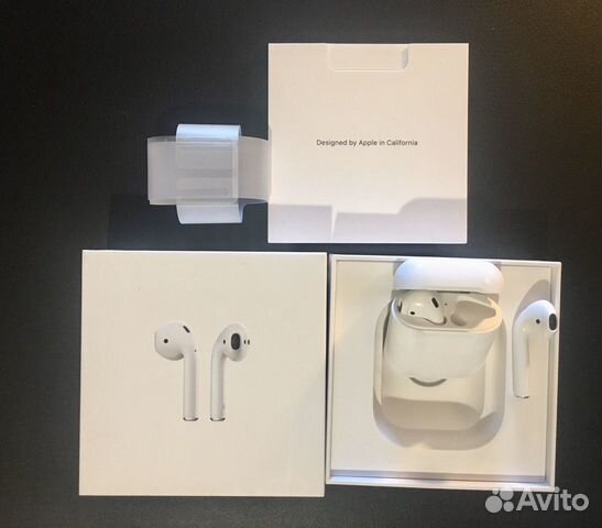 Беспроводные наушники AirPods 2 Беспроводные наушники AirPods 2