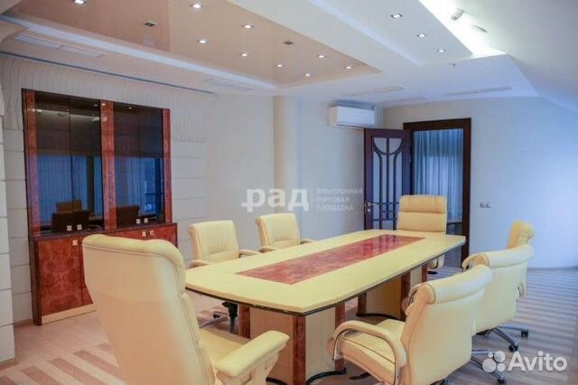 Офисно-банковское здание, 2310.7 м² Офисно-банковское здание, 2310.7 м²
