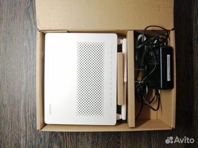 WiFi роутер Huawei WiFi роутер Huawei