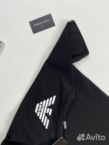 Мужская чёрная футболка Armani Мужская чёрная футболка Armani