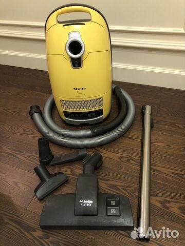 Пылесос Miele S 8330 Пылесос Miele S 8330