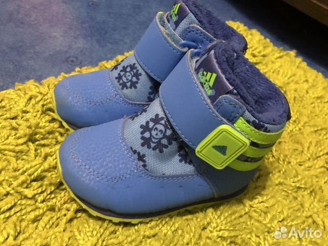 Зимние сапожки Adidas Зимние сапожки Adidas