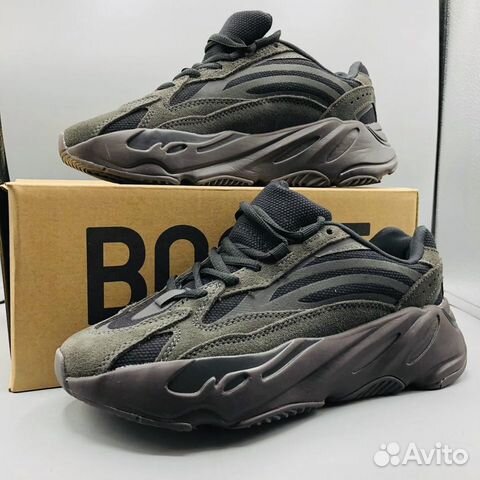 Кроссовки Adidas Yeezy Boost 700 V2 Коричневые Кроссовки Adidas Yeezy Boost 700 V2 Коричневые