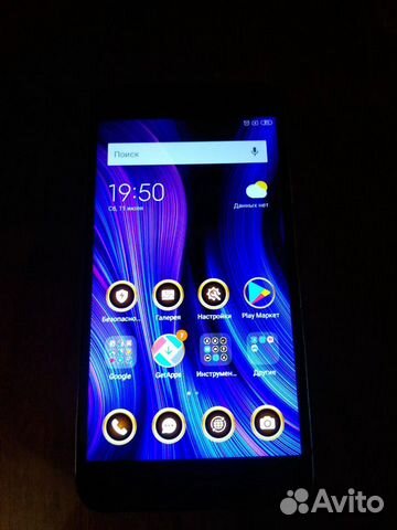 Телефон Xiaomi Redmi Note 5A