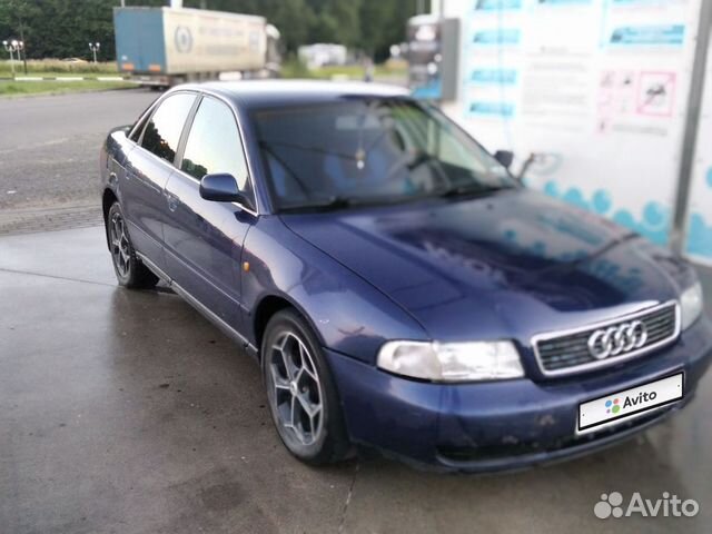 Audi A4 1.6 МТ, 1998, 250 000 км Audi A4 1.6 МТ, 1998, 250 000 км