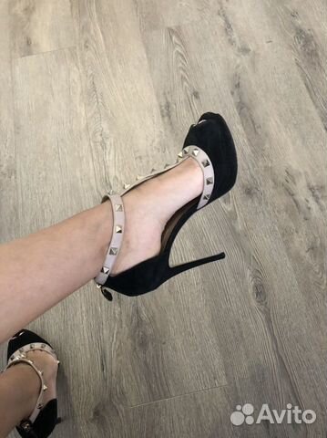 Босоножки Valentino (оригинал) Босоножки Valentino (оригинал)