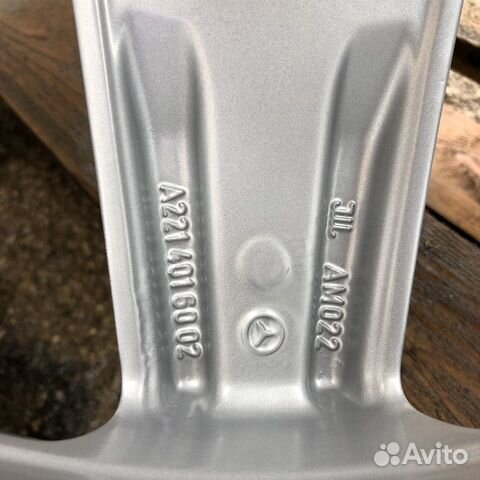 Комплект дисков R19 AMG Mercedes Benz оригинал Комплект дисков R19 AMG Mercedes Benz оригинал