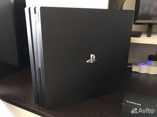 PS4 PRO 1 TB PS4 PRO 1 TB