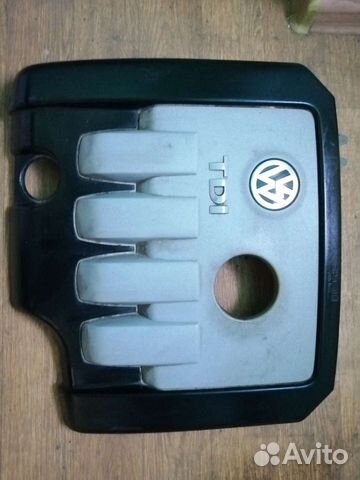 Крышка двигателя Volkswagen Passat B6, 2.0 TDI