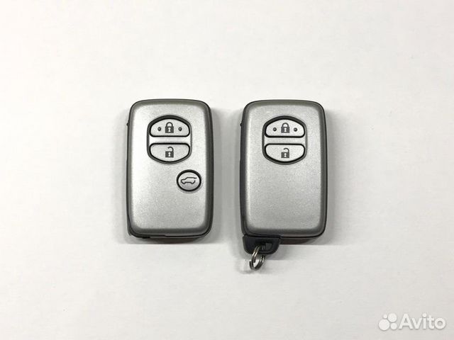 Ключ Toyota Land Cruiser 200