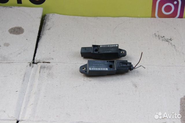 Датчик удара Mercedes Benz W211 E-Klasse 2002-2009