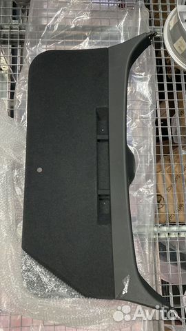 Обшивка двери багажника Opel Astra