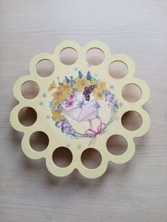 Подставка под пасхальные яйца