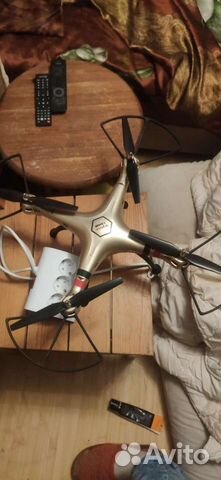 Квадрокоптер Syma X8HW