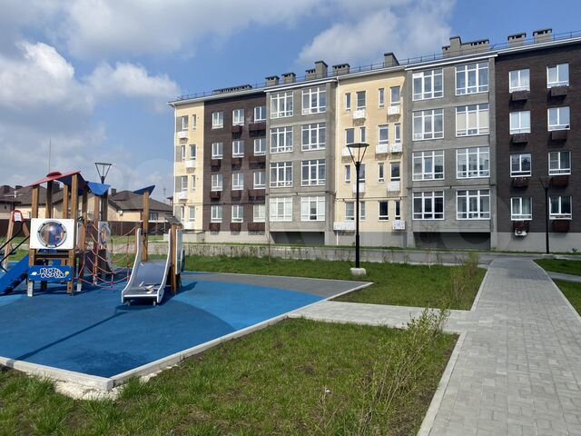 2-к. квартира, 51 м², 2/4 эт.