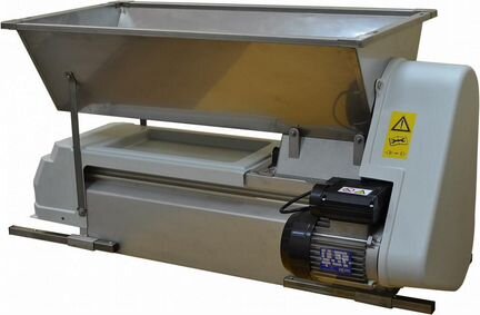 Электрический гребнеотделитель-измельчитель