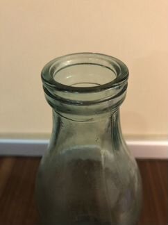Бутылка из под молока советского времени