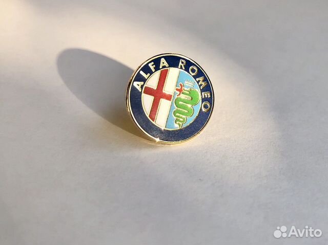 Значок alfa romeo
