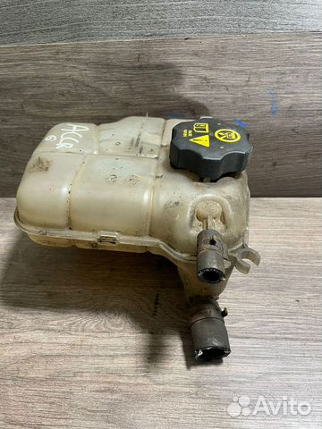 Расширительный бачок Шевроле Круз