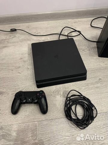 Sony PS4 slim