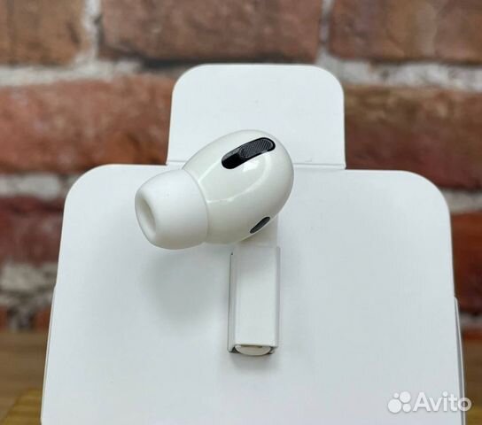 Шипит правый наушник airpods pro