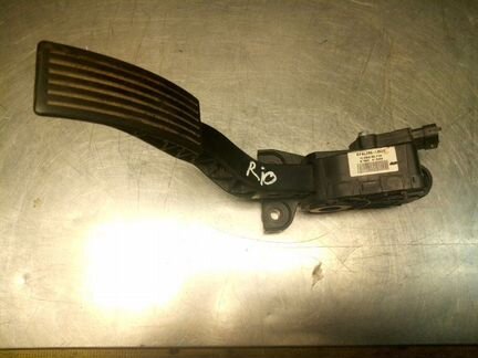 Педаль газа Kia Rio 3 UB G4FC 2013