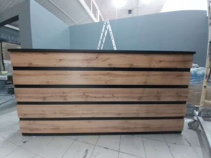 Стойка ресепшн, новая