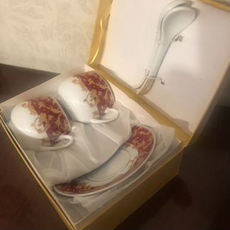 Набор из двух кофейных пар и двух ложек (фарфор)