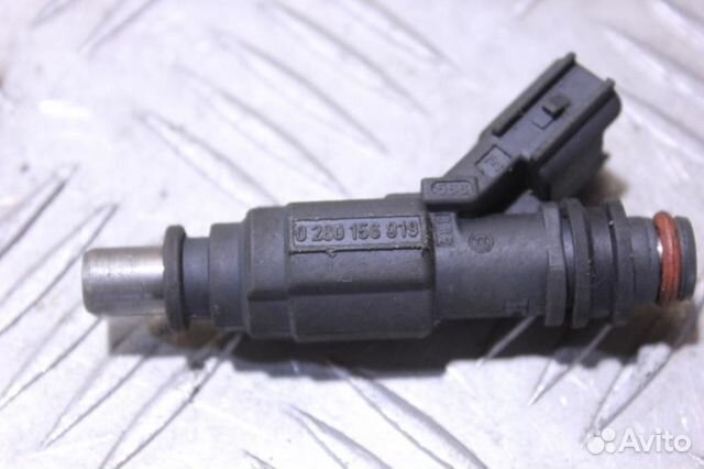 Форсунка двигателя Toyota Auris e15