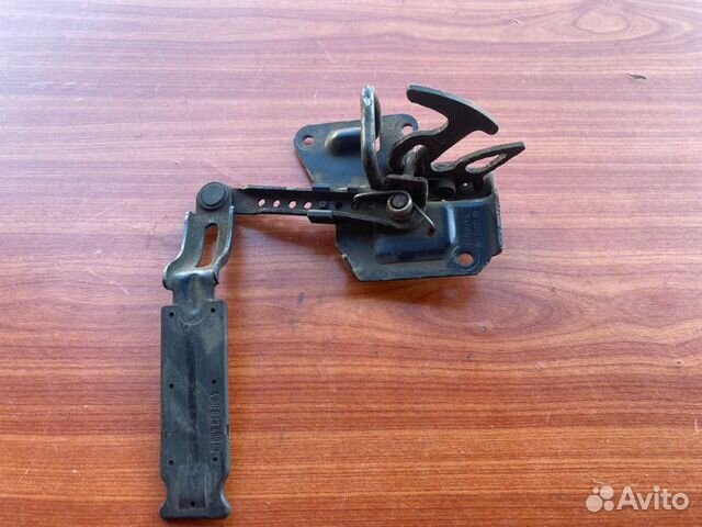 Замок капота Audi C6