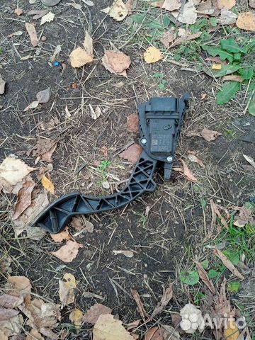 Электронная педаль форд фокус