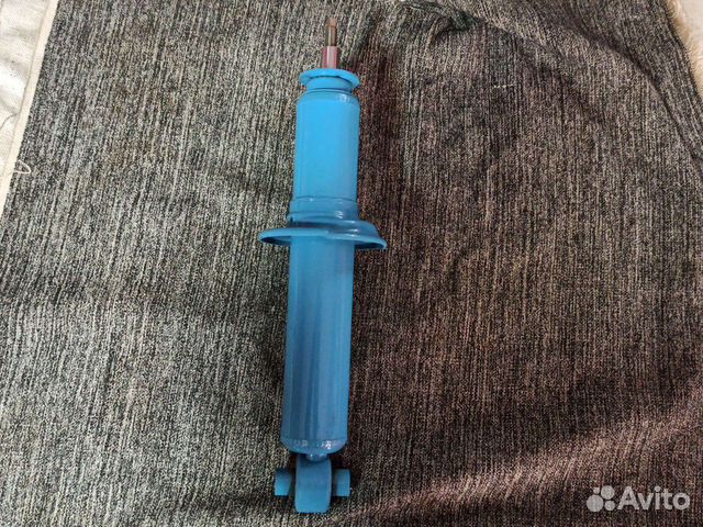 Стойка амортизатора Audi 100