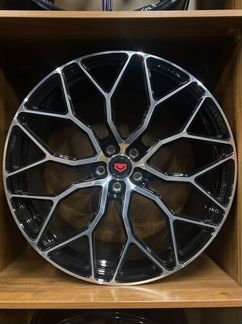 Кованые Диски Vossen Design R22 5x112