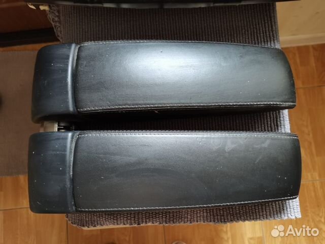 Подлокотник Audi A8 D3 D2