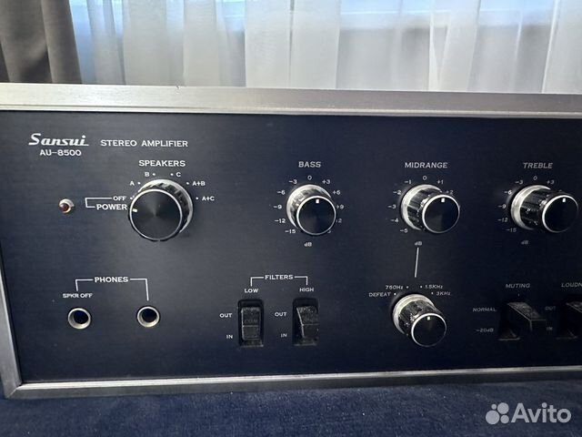 Интегральный усилитель Sansui AU-8500. Япония