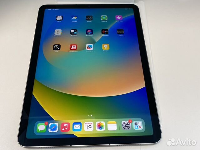 iPad Air 5 2022 64GB Wi-Fi + Cellular новый
