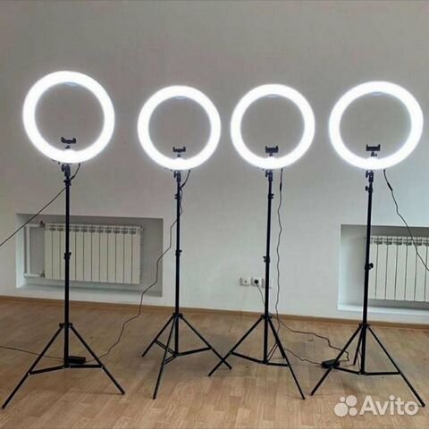 Кольцевая лампа новая с гарантией и чеком