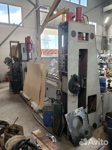 Ив2144 Машина листогибочная с гибочной балкой