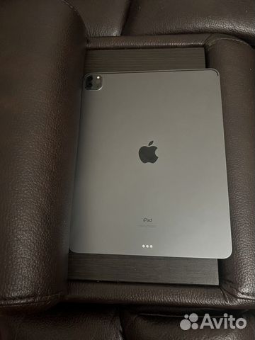 iPad pro 12.9 m1 256gb