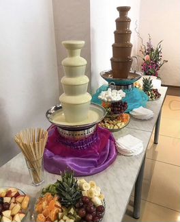 Шоколадный фонтан аренда на праздник мероприятие