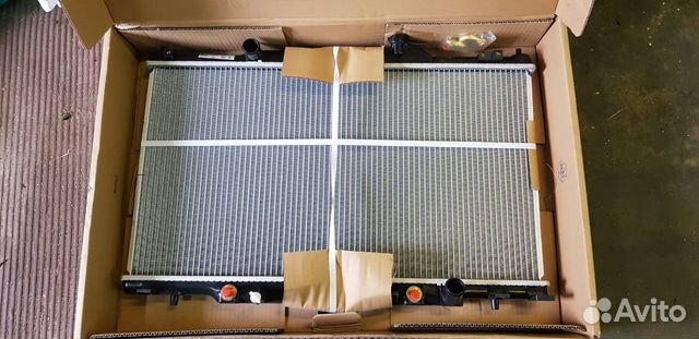 Радиатор Honda CR-V 2002-2006 Element 2003-2010