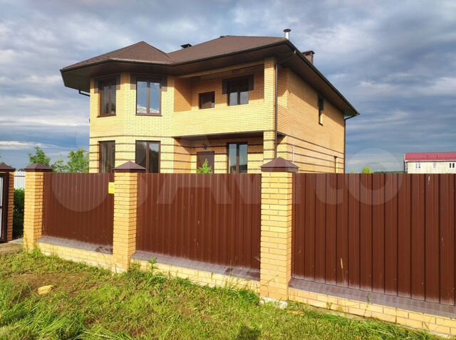 Дом 226 м² на участке 13,5 сот.