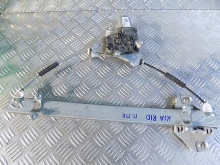 Стеклоподъемник передний правый Kia Rio
