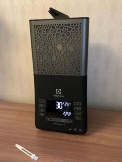 Увлажнитель воздуха Electrolux EHU-3810D