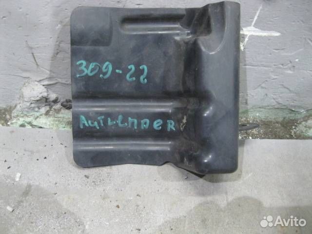 Воздуховод радиатора правый от Mitsubishi Outland