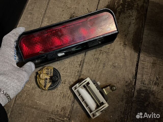 Стоп двери багажника Митсубиши Паджеро Пинин