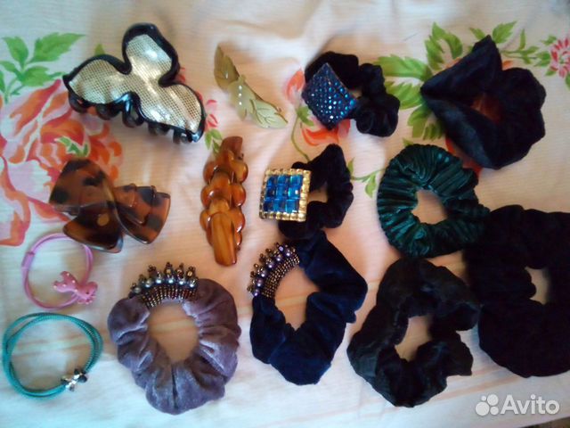 Бижутерия Заколки Серьги Кольца и тд