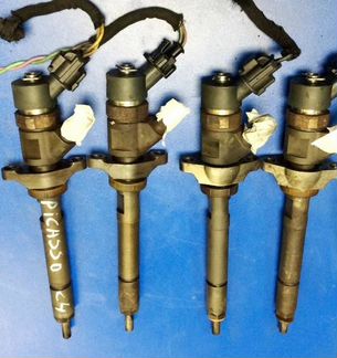 Форсунка топливная Ситроен С4